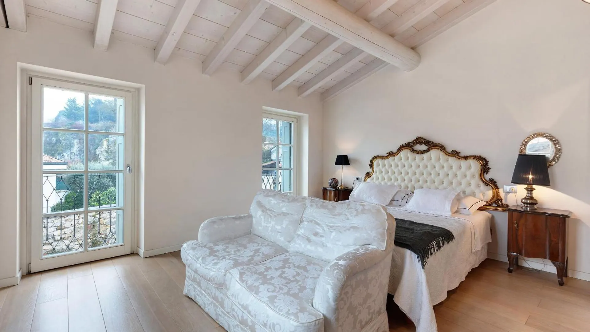 New Romeo E Giulietta Loft location